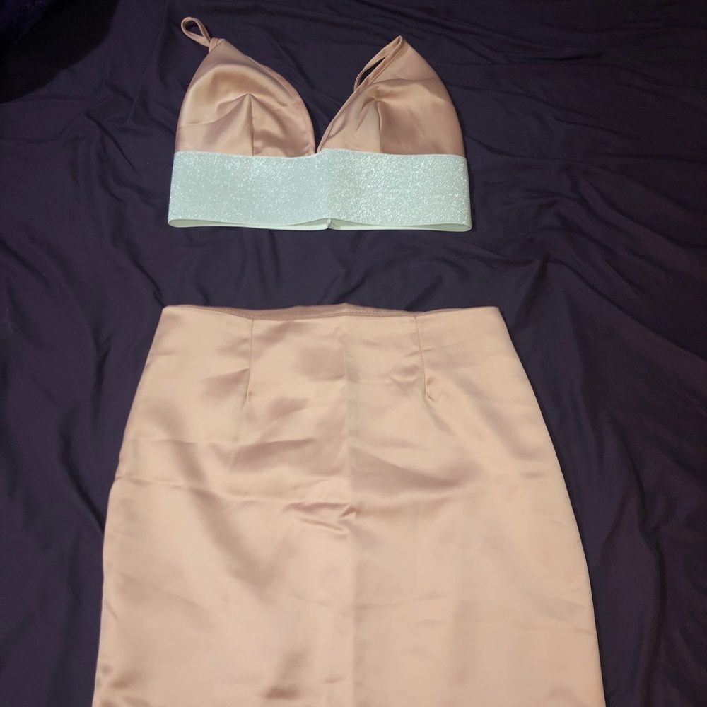 Cute 2 piece satin skirt set